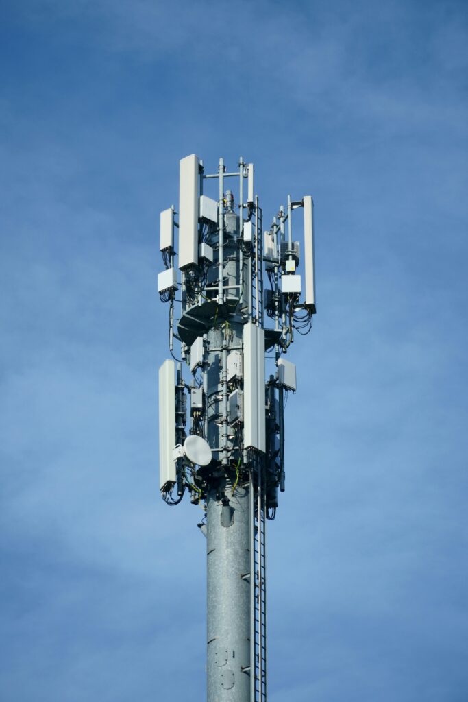 sell your cell tower lease